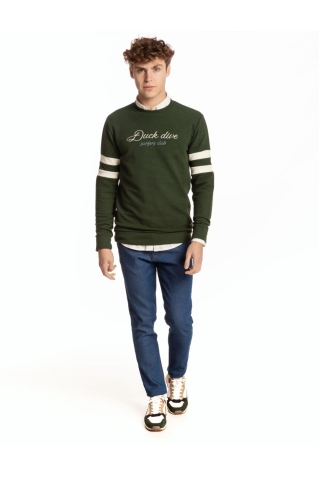 SUDADERA CORTES Y BORDADO 2