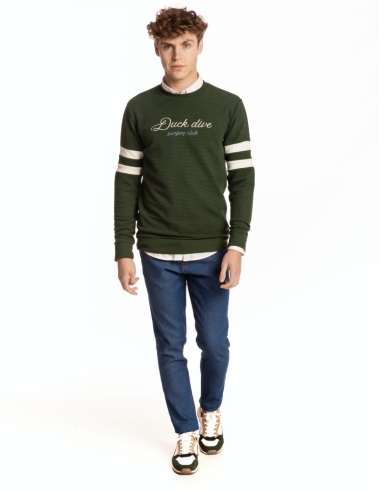 SUDADERA CORTES Y BORDADO