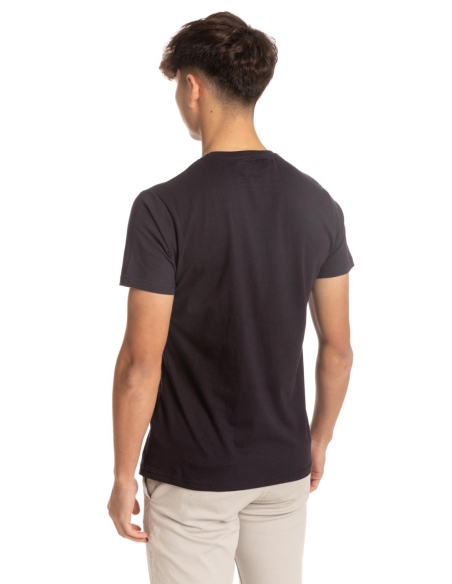 CAMISETA BÁSICA