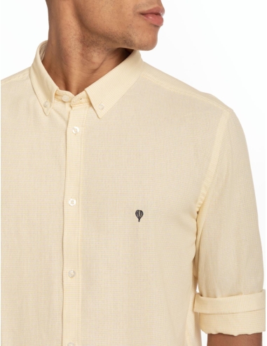 CAMISA CUELLO BOTÓN ESTRUCTURA