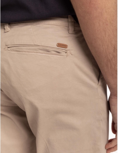 PANTALÓN CHINO SATIN