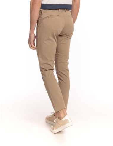 PANTALÓN CHINO SATIN