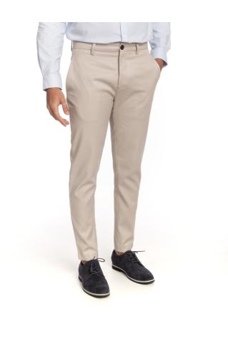 PANTALÓN SLIM CHINO