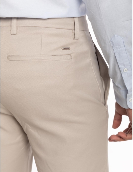 PANTALÓN SLIM CHINO